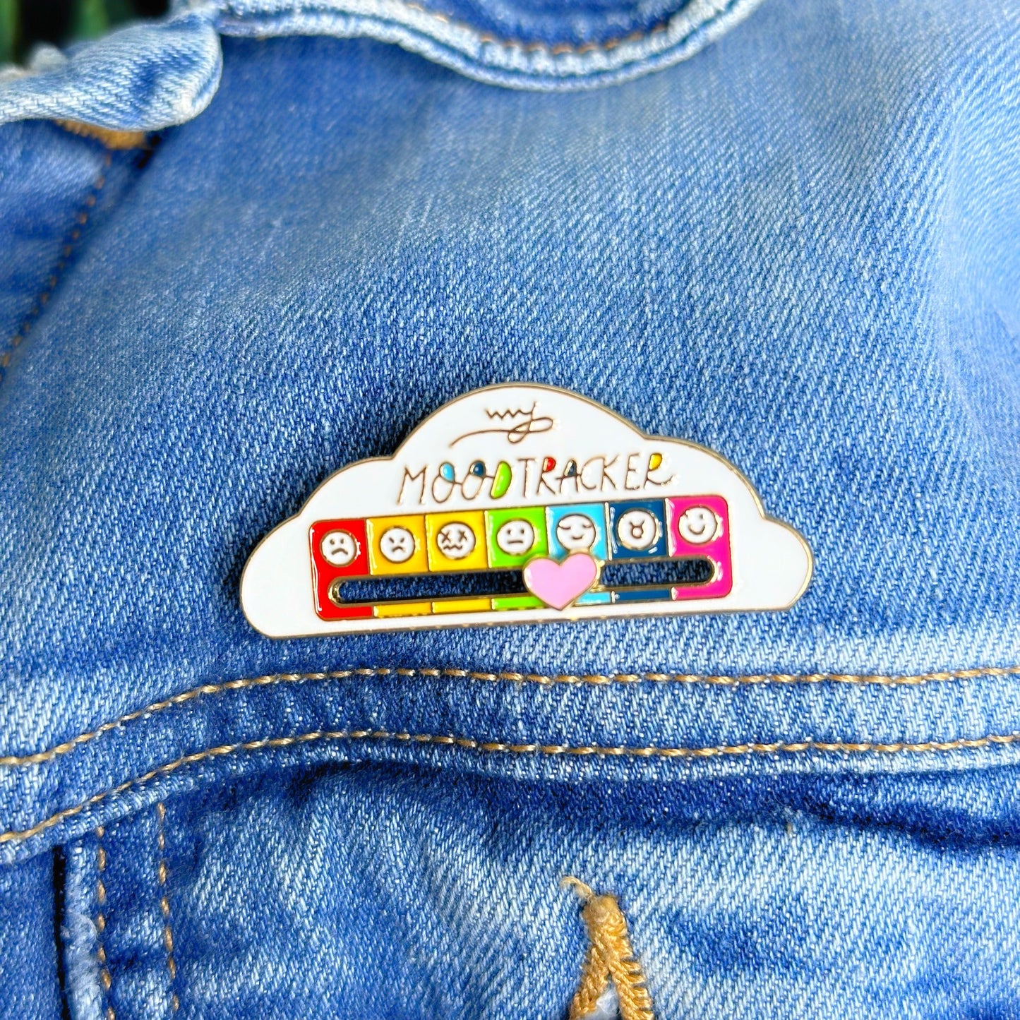 Broche Nube Bateria Social