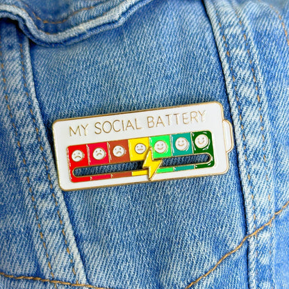 Broche Pila Batería Social