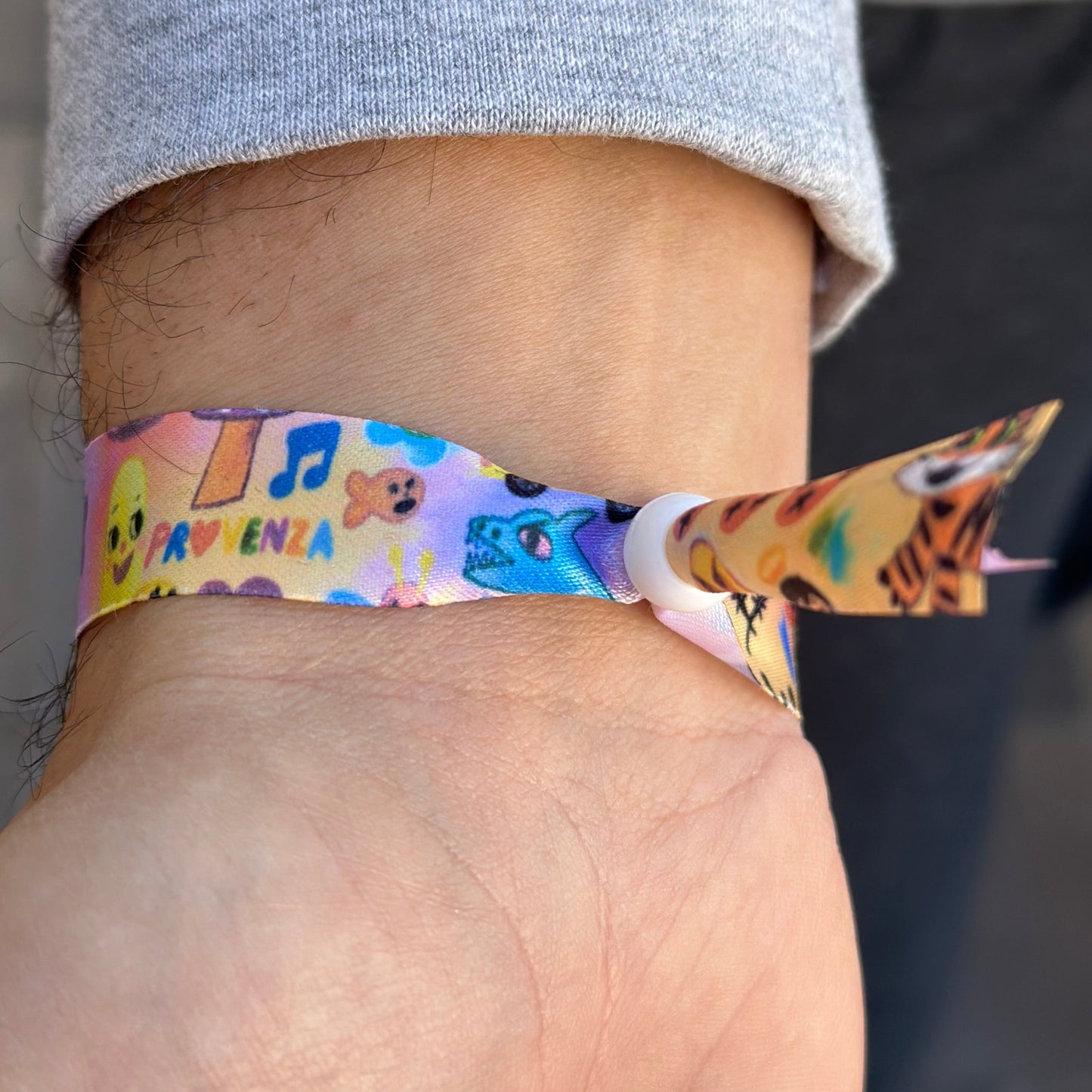 Pulseras de tela